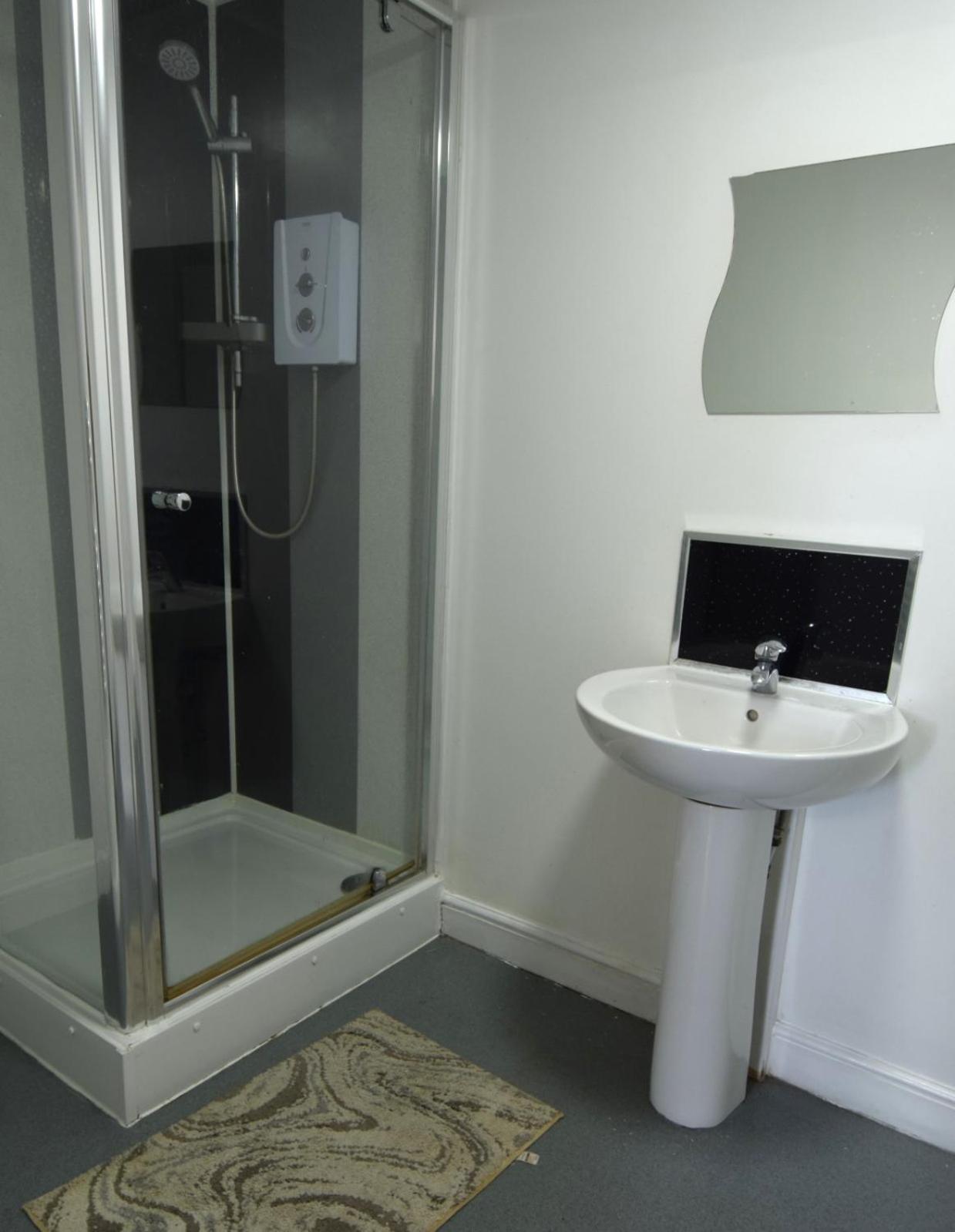 Oyo Victoria Apartments Middlesbrough Extérieur photo